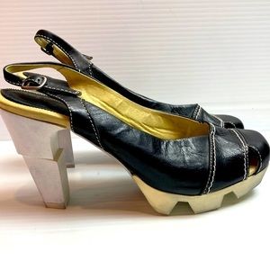 Like Smug by Prophecy sling back heels modern minimalist